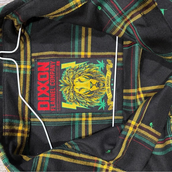 LRG Men's Black and Yellow Plaid Button Down Shirt - Picture 3 of 3